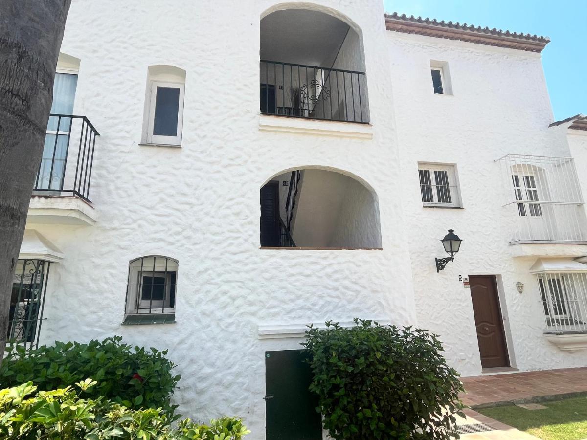 Benavista Paradise Apartment Estepona Exterior photo